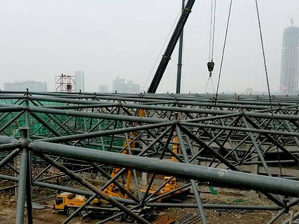 宁波螺栓球网架结构