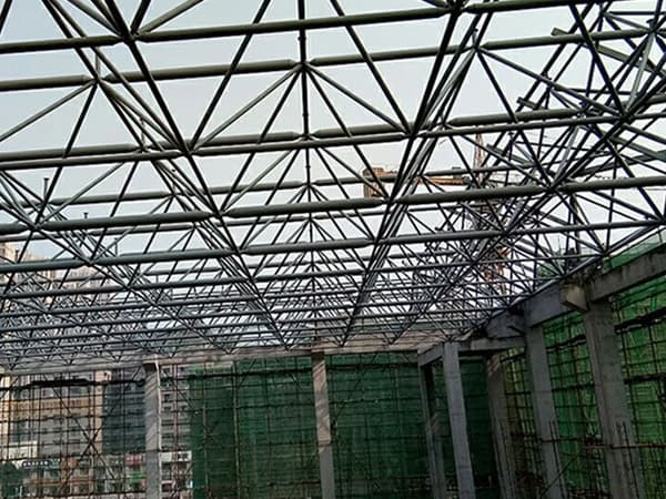 宁波螺栓球网架工程报价